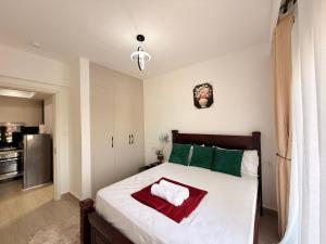 Pinecrest View Apartment