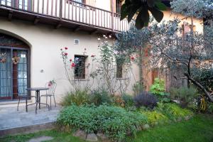 La casa dei Giardini, frazione Becca, Bioglio