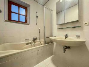 SAD262 große Monteurwohnung