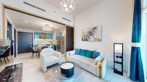 Vacationer Holiday Homes l Elegant 1 Bedroom l Arjan l Pool with View Deck