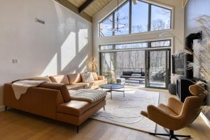 Luxury Mont-Tremblant Retreat Near Village - The Apex at Verbier