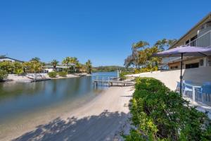 Riverfront Oasis on Noosa Sound