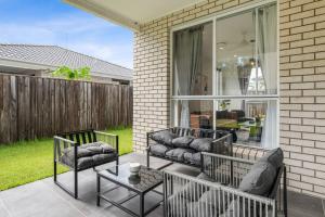 Modern Family Home in Peaceful Pallara 4BR Comfort