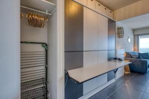 Premium Ocean View Studio, Balcony & Pool