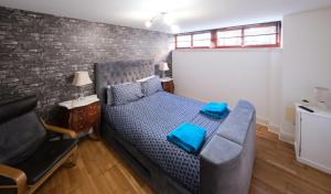 Bruce on the Row-Historic Elegance near Edinburgh