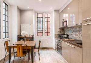 Authentic Nice Old Town, separate bedroom, AC