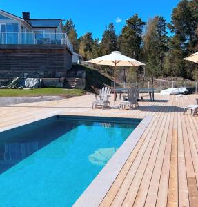 Villa Colline - Panoramic Seaview, Pool & Sauna