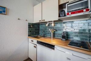 Ski-in Chalet-Style View Flat