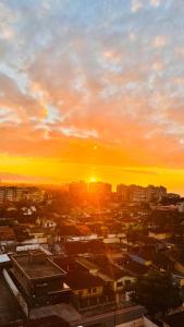 Apartamento vista serra e mar