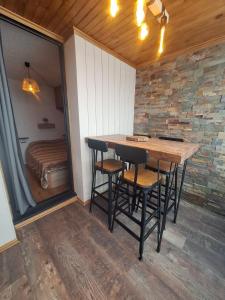 Dell Sierra, view, wifi, ski room, foot slopes