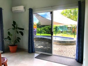 Screened-In Porch! Short Walk To Beach!