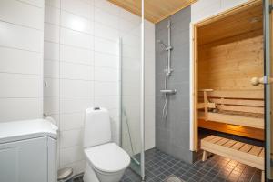 A two-room apartment with a sauna close to the beach and services