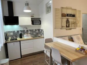 Chez Jean-Yves et Zoé - LE CARPE DIEM - Au calme, Très propre, Proche parkings