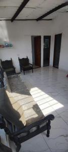 Casa mobiliada com piscina