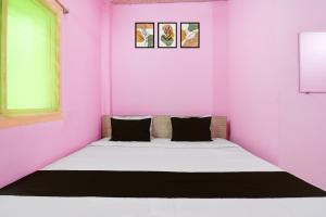 Hotel O Shakuntala Park Bus Terminus Behala