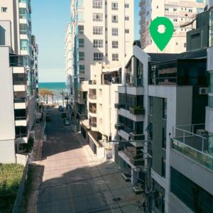 Apartamento quadra mar Meia Praia
