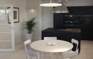 Kattohuoneisto terassilla 93 m2