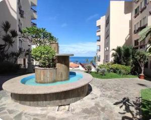 Quarto com vista para o mar na Ondina