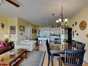 DeSoto Beach Club 307 by Tybee Vacation Rentals