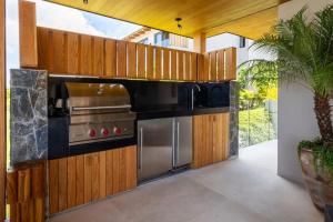 Luxury Ocean Villa in IYARI
