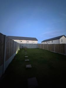 Cozy Double Room in a Quiet Estate Near Airport and Blanchardstown