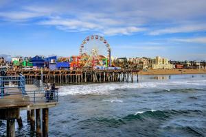 Oceanview Penthouse Luxury Stay Steps To the Beach