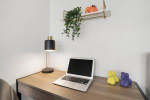 SoCal Luxurious Apt Steps To The Beach & Pier