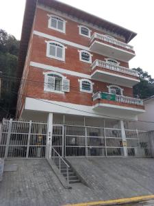 Predinho em localizaçao central perto da praia em ambiente familiar