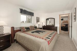 Hi Country Haus Unit 1618