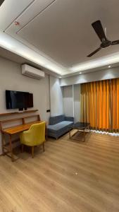 Galaxy blue sapphire plaza