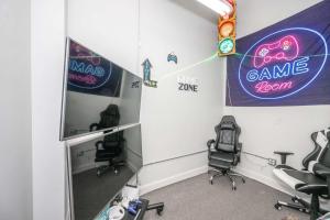 The 333 Suites - For 24 Guests