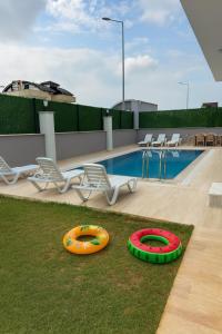 ASSOS VİLLA Suits 1