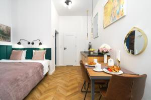 Urban Apartaments - Great Location - City Center - Ząbkowska B