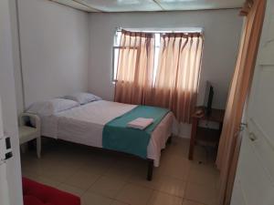 Se alquila departamento amoblado centro Mejía