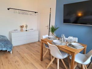 Harbour Pearl 2 Room Apartment and Kitchen