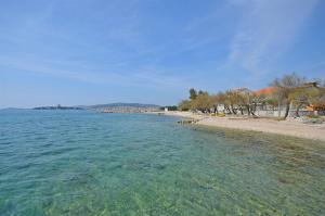 Apartments Ivan by the sea