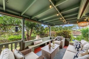 International Colony Club 28 · ICC 28 Remodeled 2BD Cottage in K