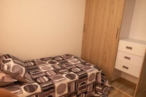 Beautiful view and pool, minutes from Cali