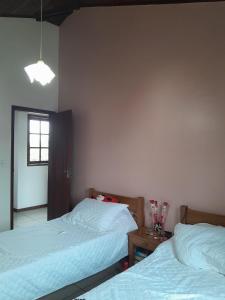 Large house 1 min from Porto da Barra and Manguinhos beach