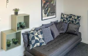 5 Bedroom Beautiful Apartment In Hasle