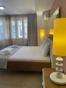 GreeceRent - ELEGANT Center