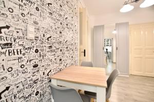 Standard Apartment by Hi5- 3 Bedroom Apartment