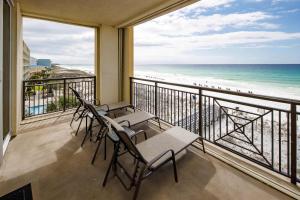 Bella Riva 301 Large Gulf Front condo