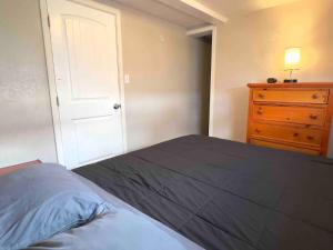Adorable Central Casita-Close to Everything!