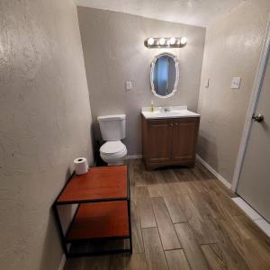 Adorable Central Casita-Close to Everything!