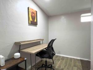 Adorable Central Casita-Close to Everything!