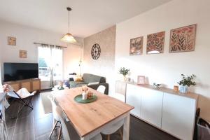 Bright apartment in Albitreccia near beach