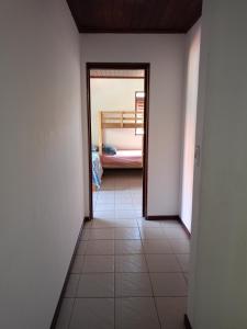 CASA de 02 suítes e 1 quarto, piscina e churrasqueira "casa maré alta"