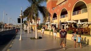 Sea front 2 bedrooms apartment in Esplanada