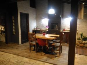 Casa com Hidromassagem - Praia da Maranduba